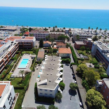 Hotel L'Etape Villeneuve-Loubet Eksteriør bilde